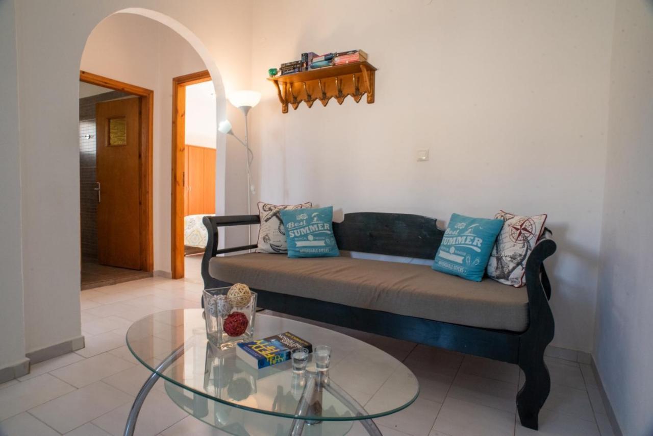 Villa Dina Apartments Almyrida  Exterior photo
