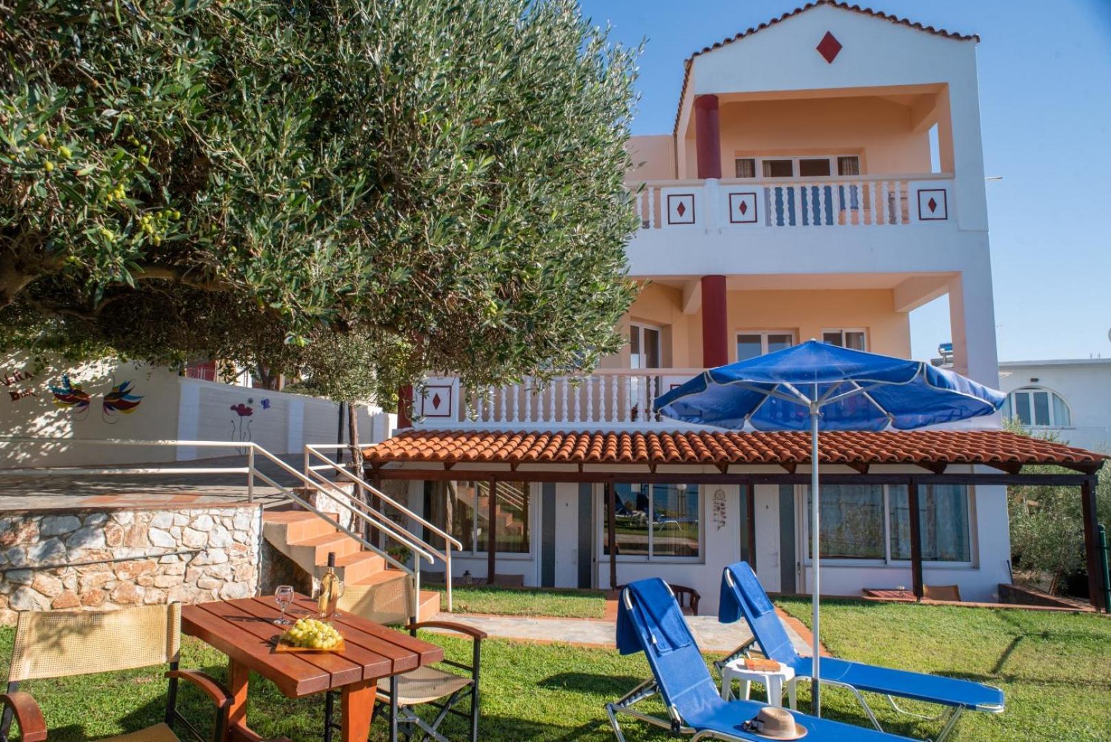 Villa Dina Apartments Almyrida  Exterior photo